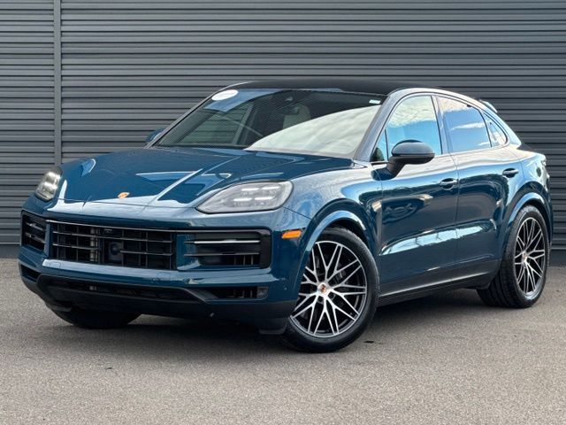 2024 PORSCHE Cayenne