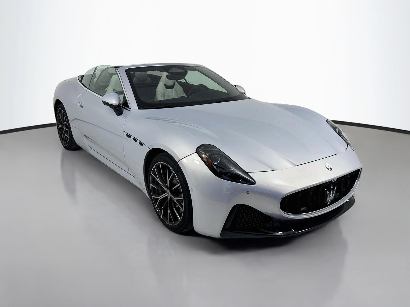 2026 MASERATI GRANTURISMO / GRANCABRIO