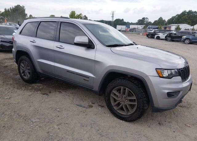 2017 JEEP Grand Cherokee
