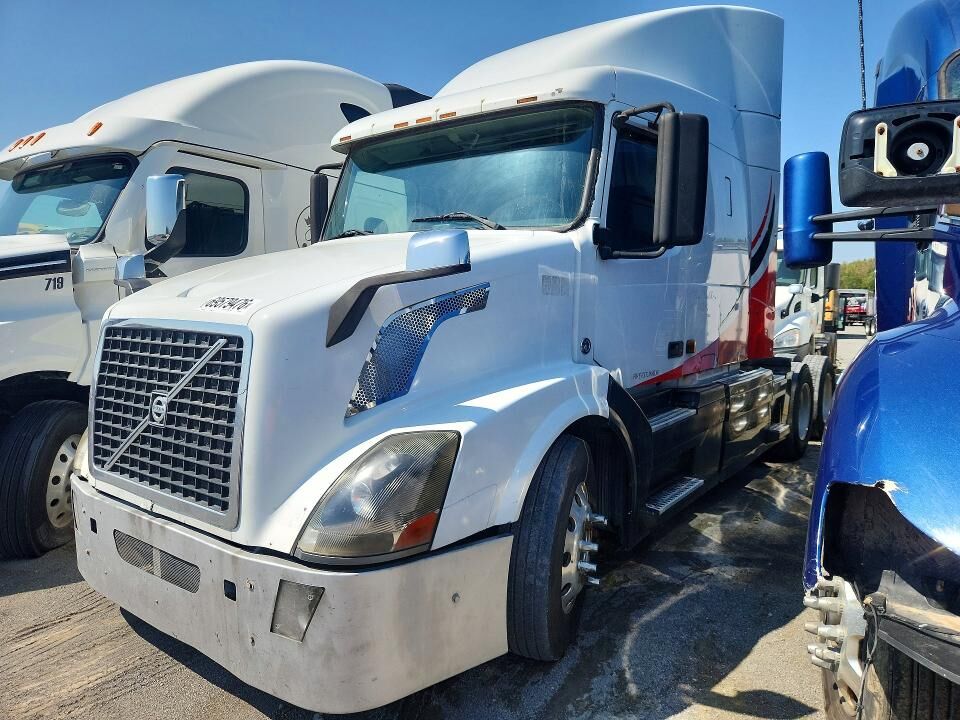 2007 VOLVO TRUCK VNL