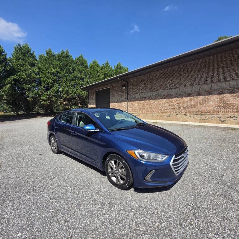 2018 HYUNDAI Elantra