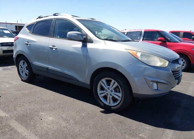 2013 HYUNDAI Tucson