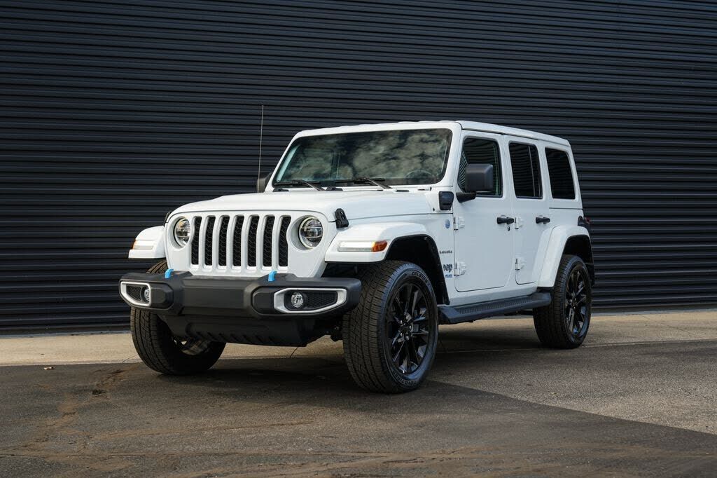 2022 JEEP Wrangler