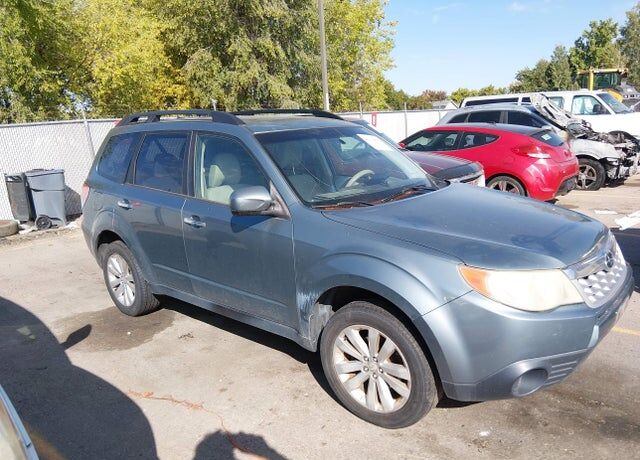2012 SUBARU Forester