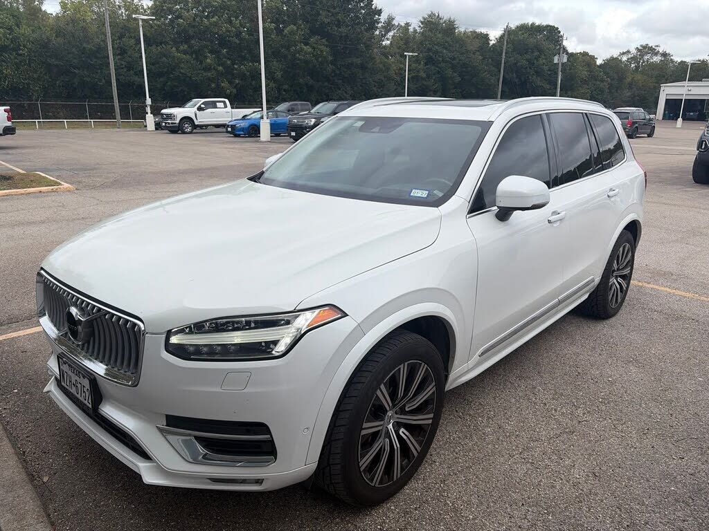 2020 VOLVO XC90