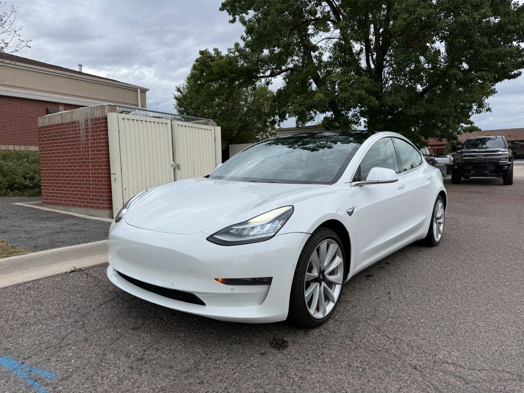 2020 TESLA Model 3