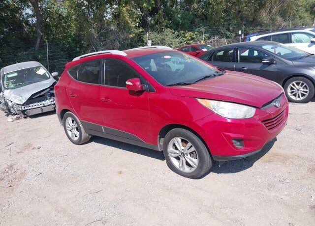 2012 HYUNDAI Tucson
