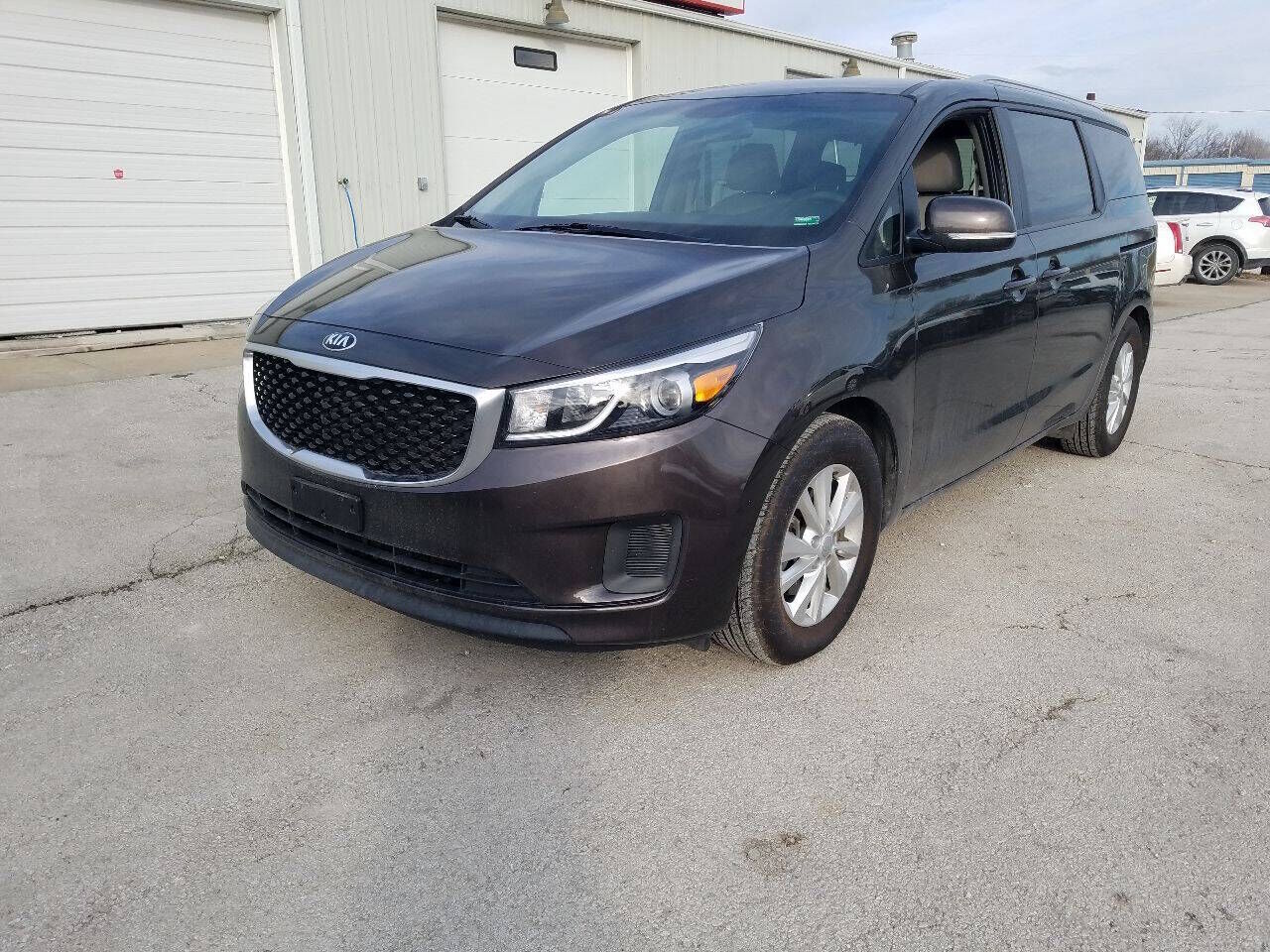 2016 KIA Sedona