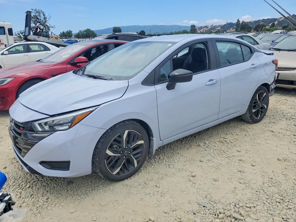 2024 NISSAN Versa