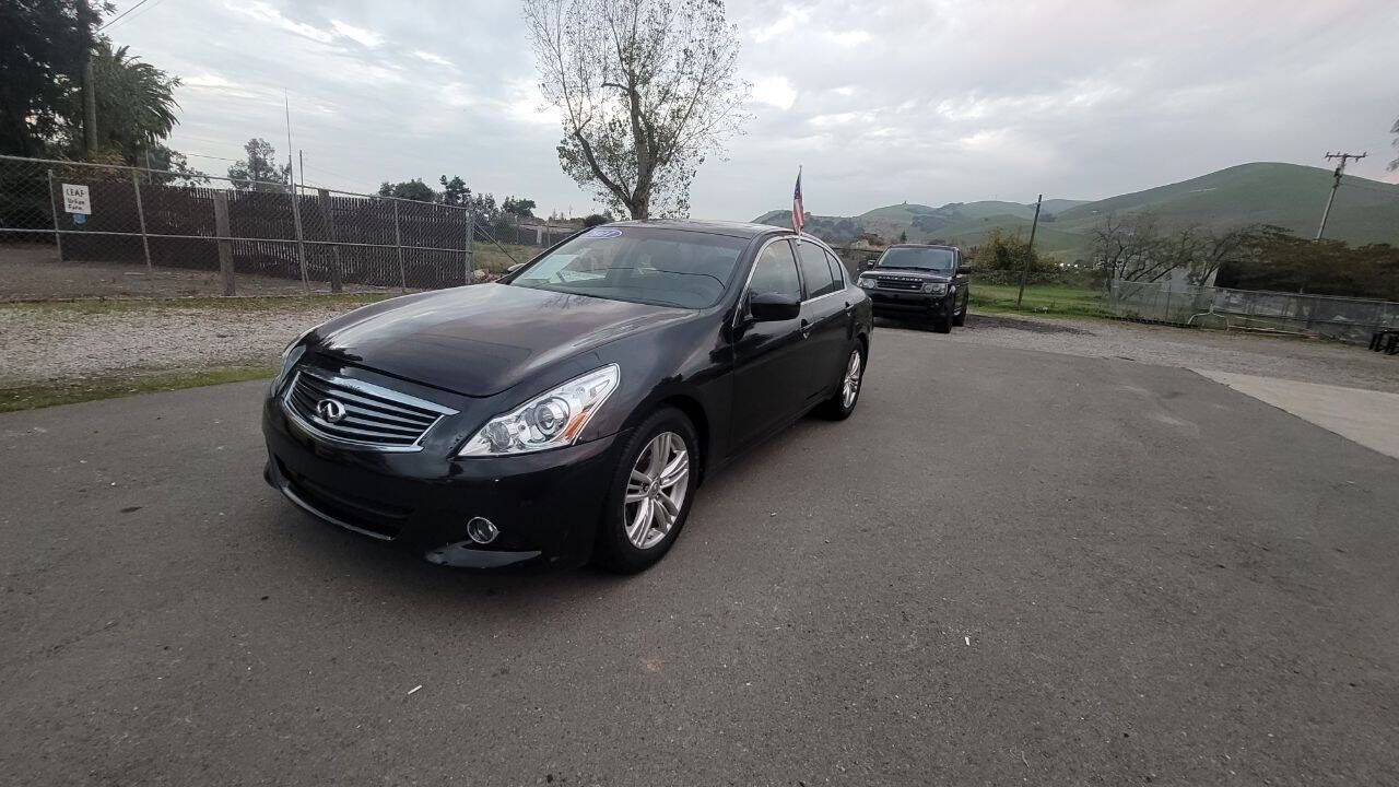 2011 INFINITI G25