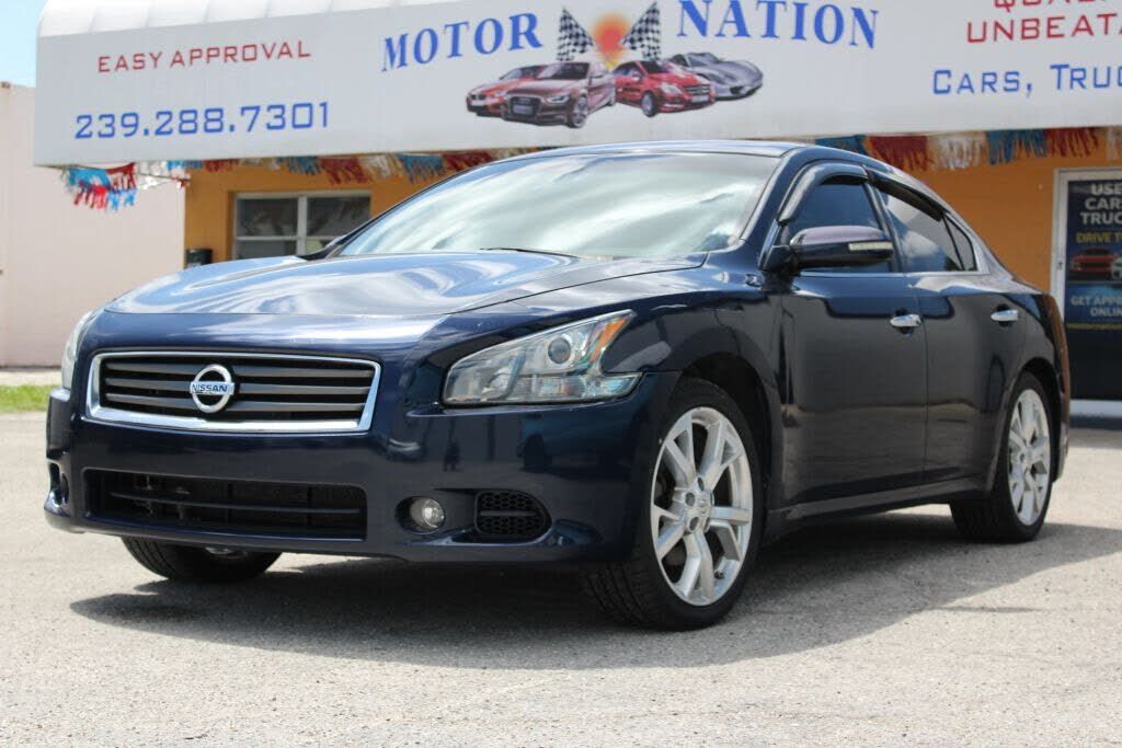 2012 NISSAN Maxima