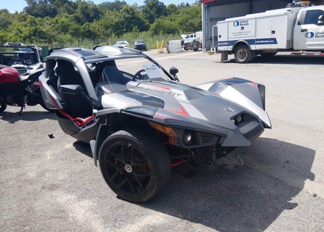 2018 SLINGSHOT Slingshot Premium