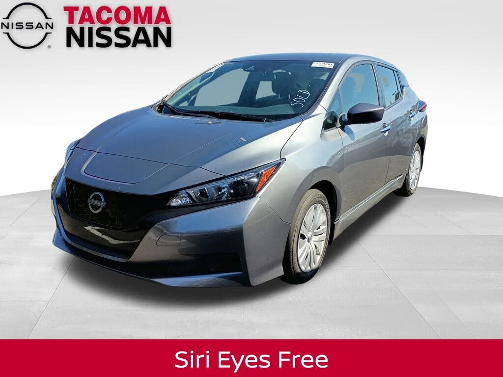 2025 NISSAN Leaf