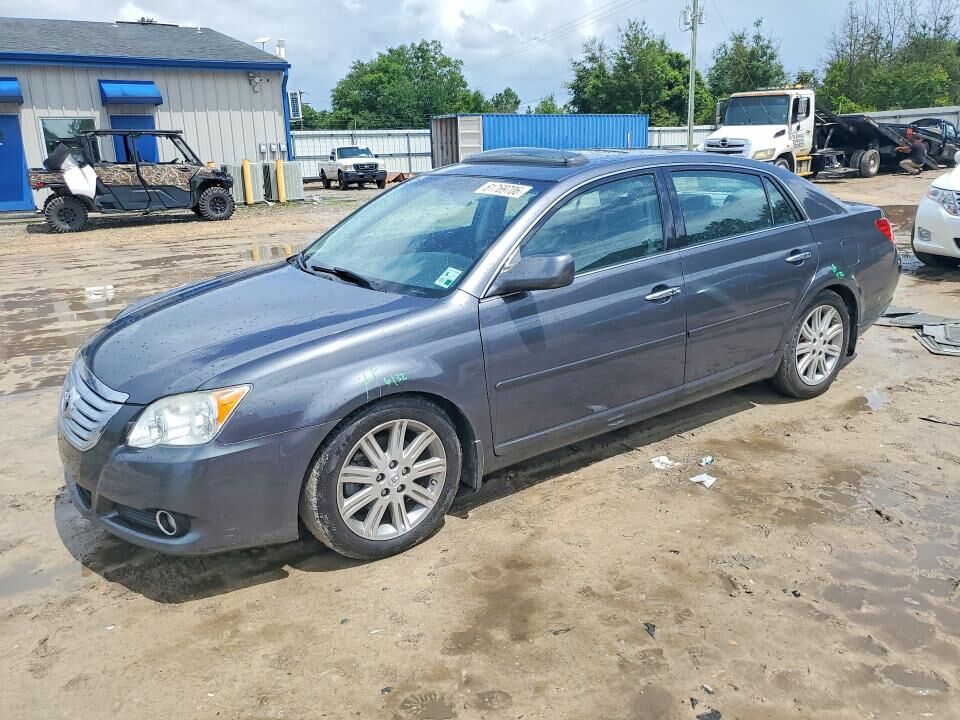 2010 TOYOTA Avalon