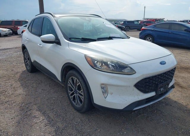 2020 FORD Escape
