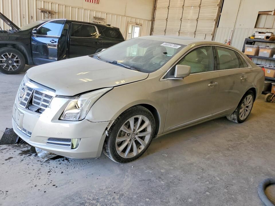 2013 CADILLAC XTS