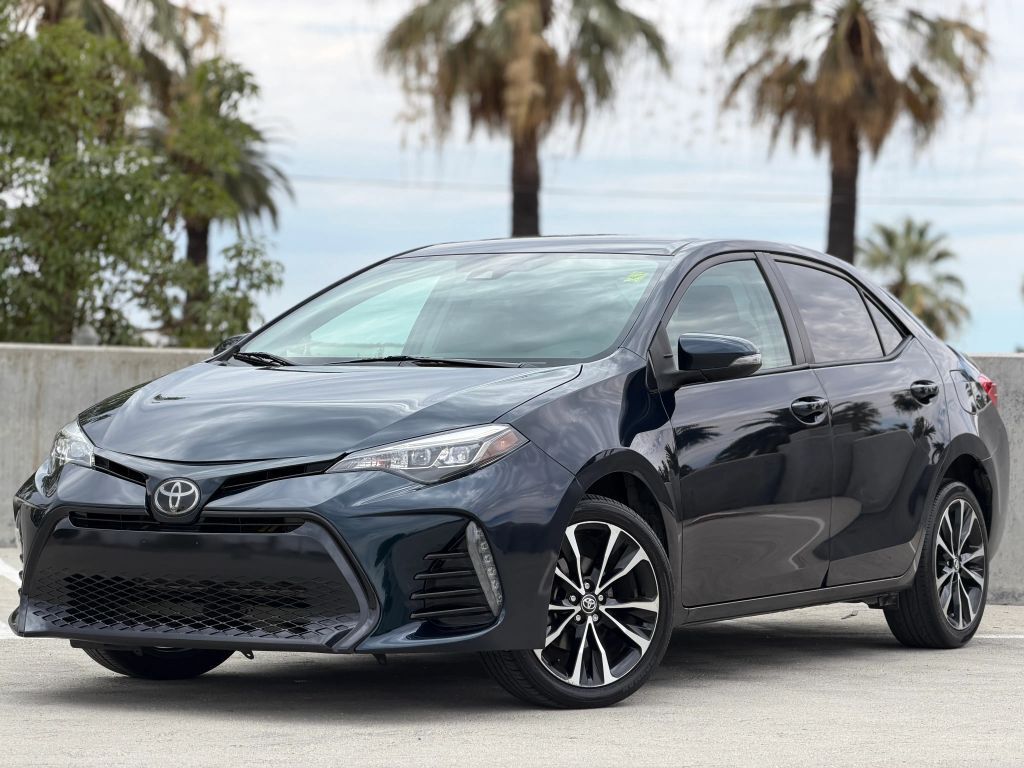 2018 TOYOTA Corolla