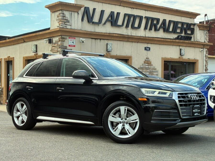 2018 AUDI Q5