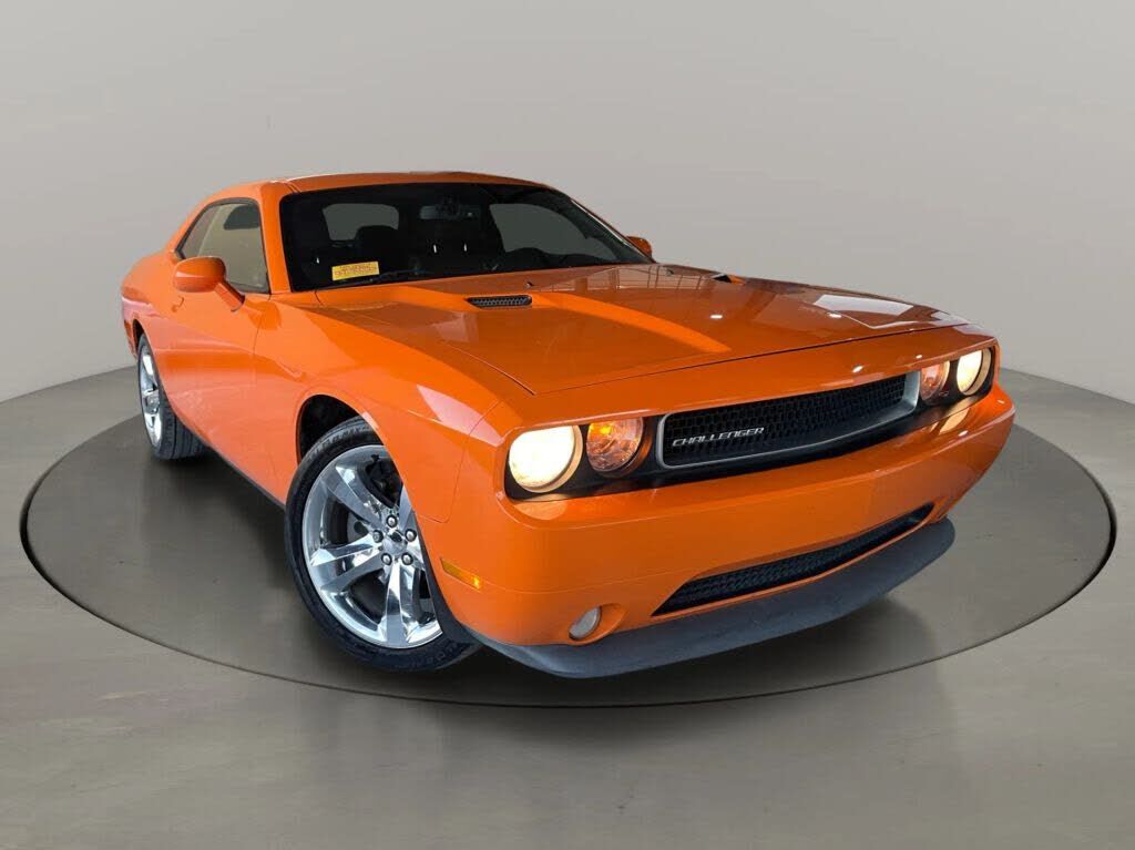 2014 DODGE Challenger