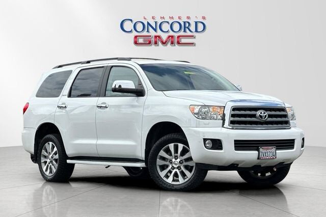 2016 TOYOTA Sequoia