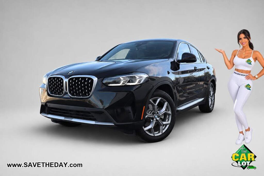2022 BMW X4