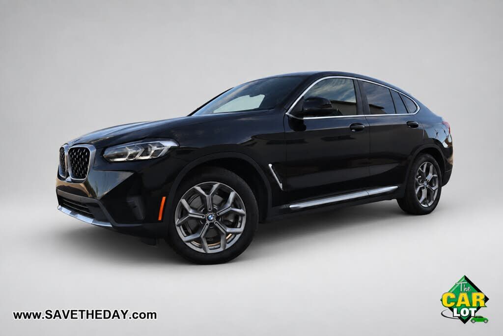 2022 BMW X4