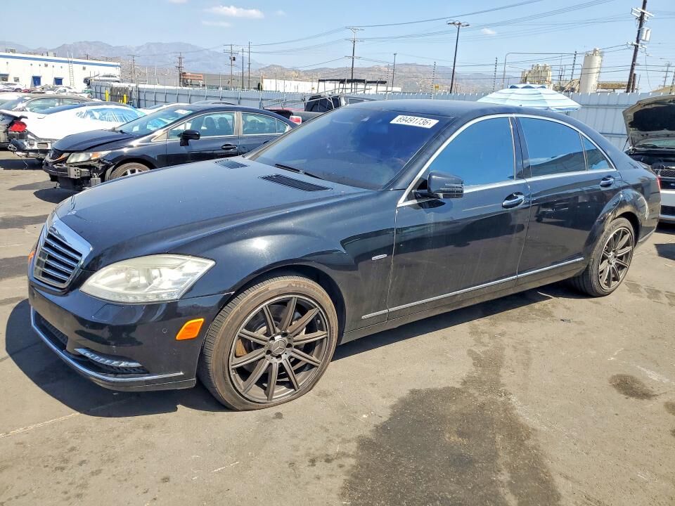 2012 MERCEDES-BENZ S-Class
