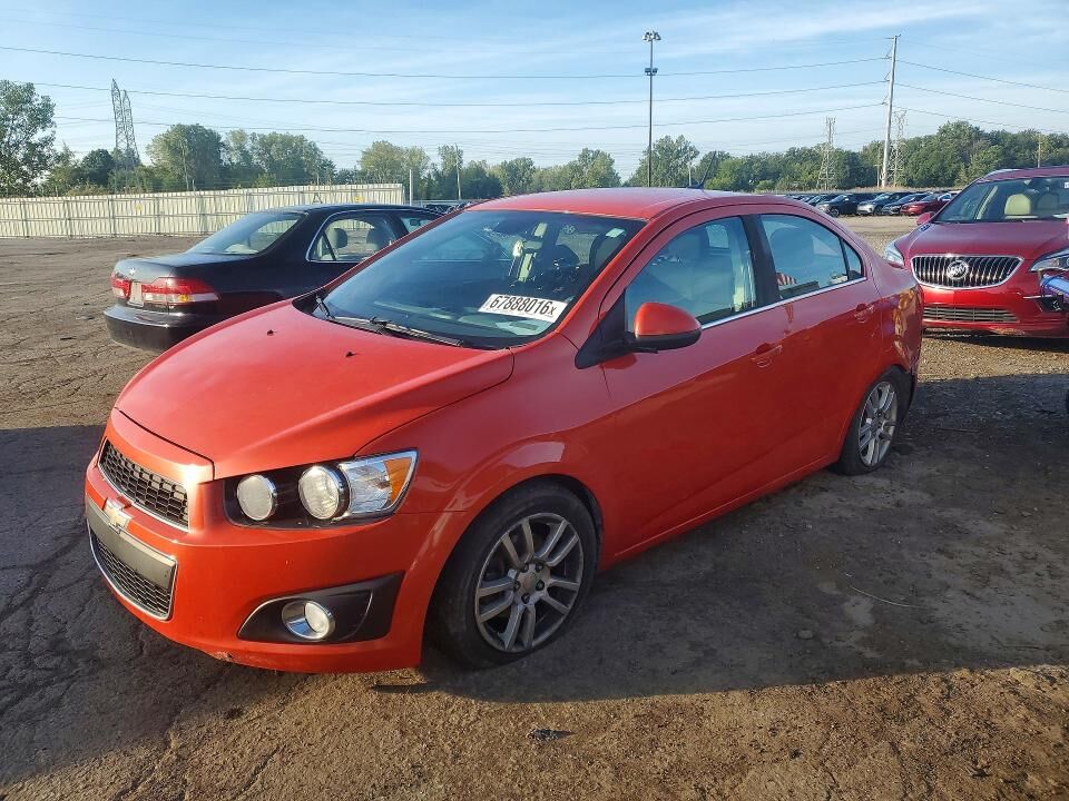 2013 CHEVROLET Sonic