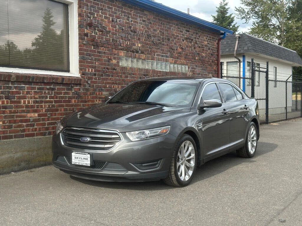 2016 FORD Taurus