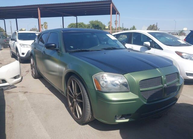 2006 DODGE Magnum