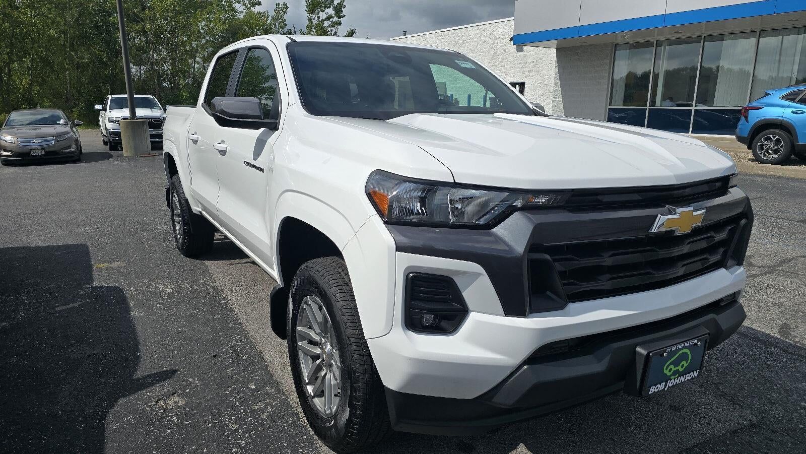 2024 CHEVROLET Colorado