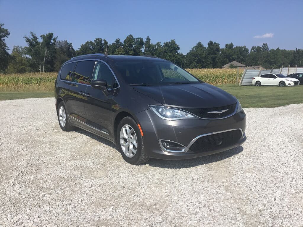 2017 CHRYSLER Pacifica