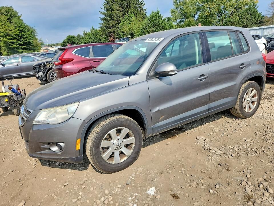 2010 VOLKSWAGEN Tiguan