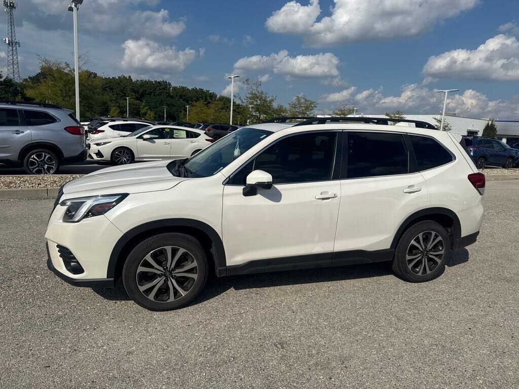 2023 SUBARU Forester