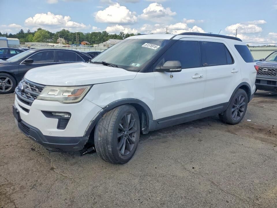 2018 FORD Explorer
