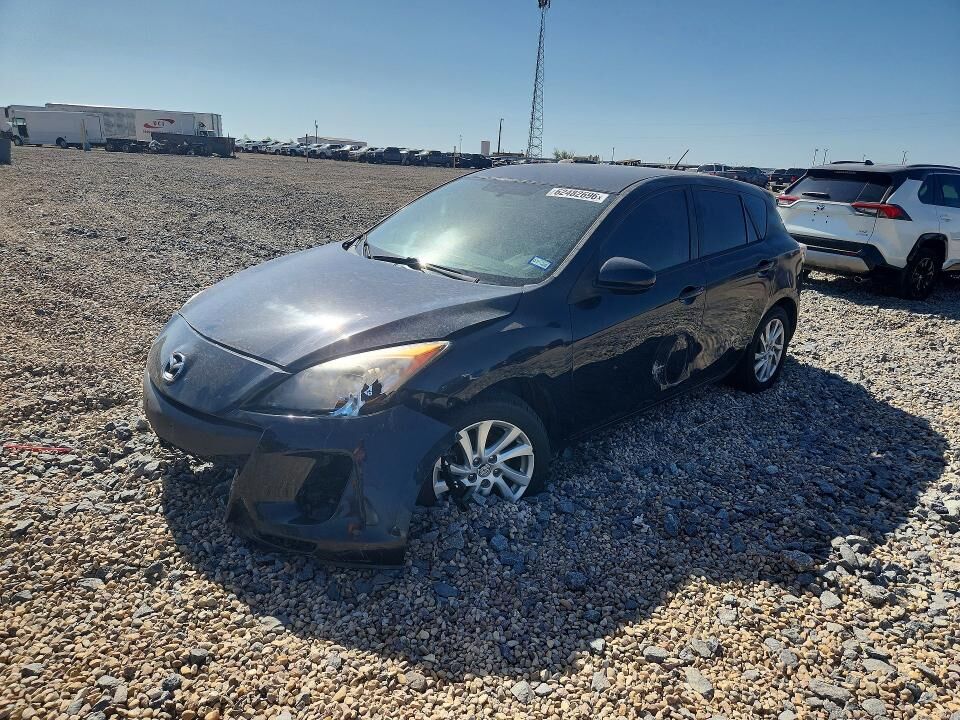 2012 MAZDA Mazda3