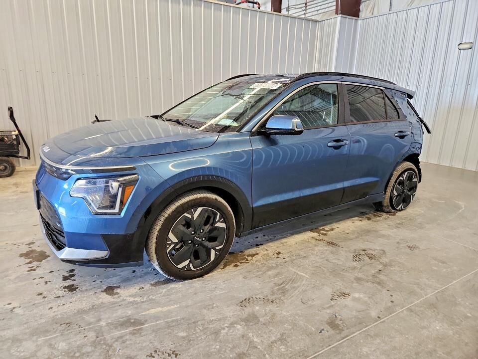 2023 KIA Niro