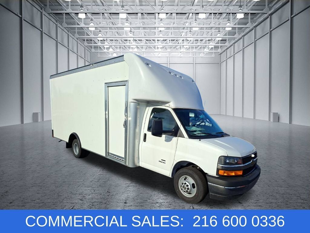 2026 CHEVROLET Express