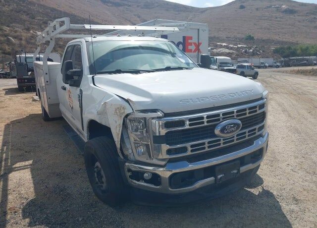2024 FORD F-450