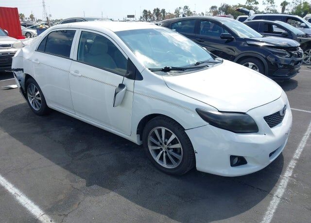 2010 TOYOTA Corolla