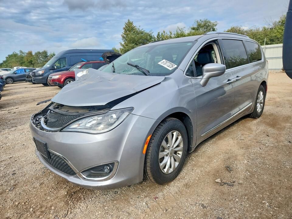 2018 CHRYSLER Pacifica