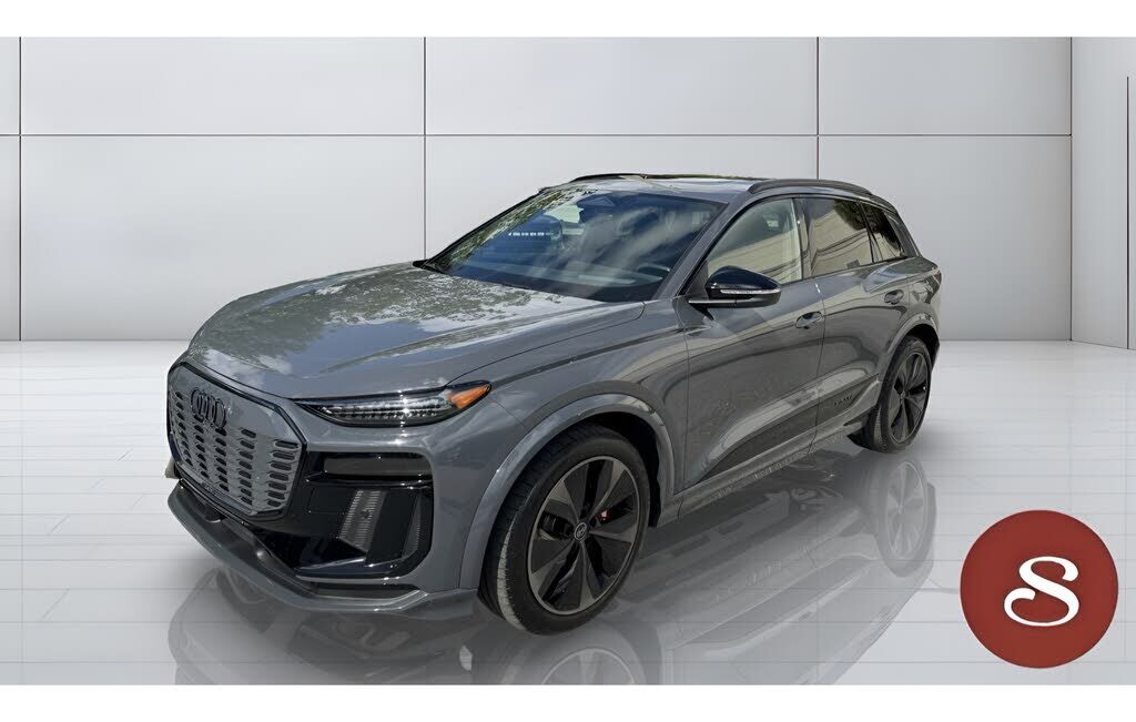 2025 AUDI SQ6