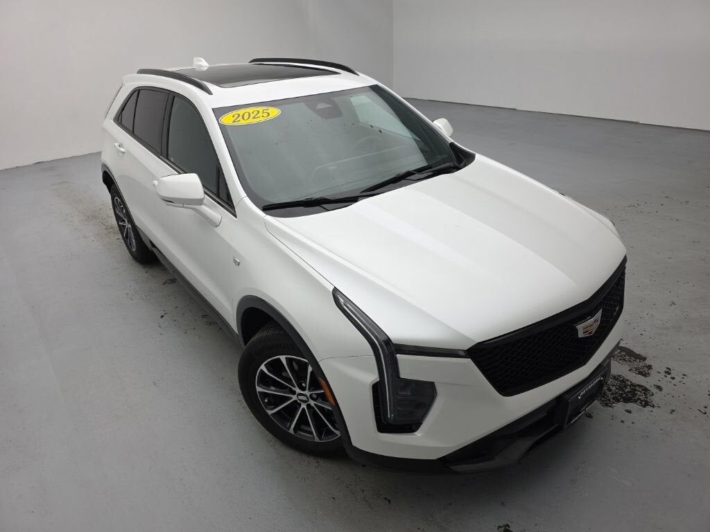 2025 CADILLAC XT4