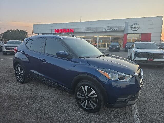 2019 NISSAN Kicks
