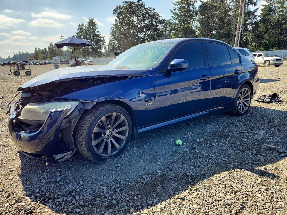 2011 BMW 3 Series