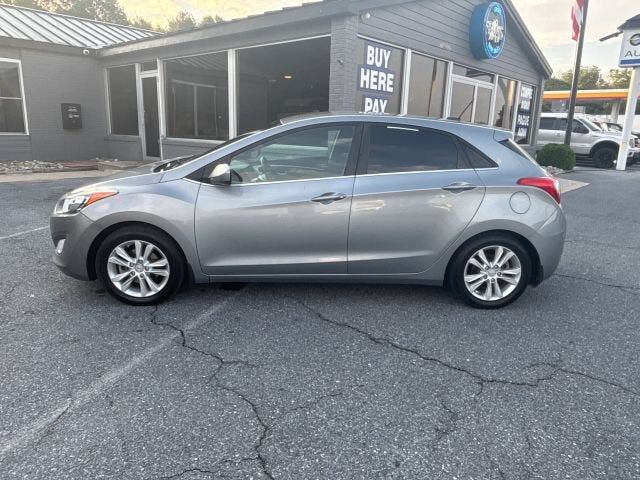 2014 HYUNDAI Elantra