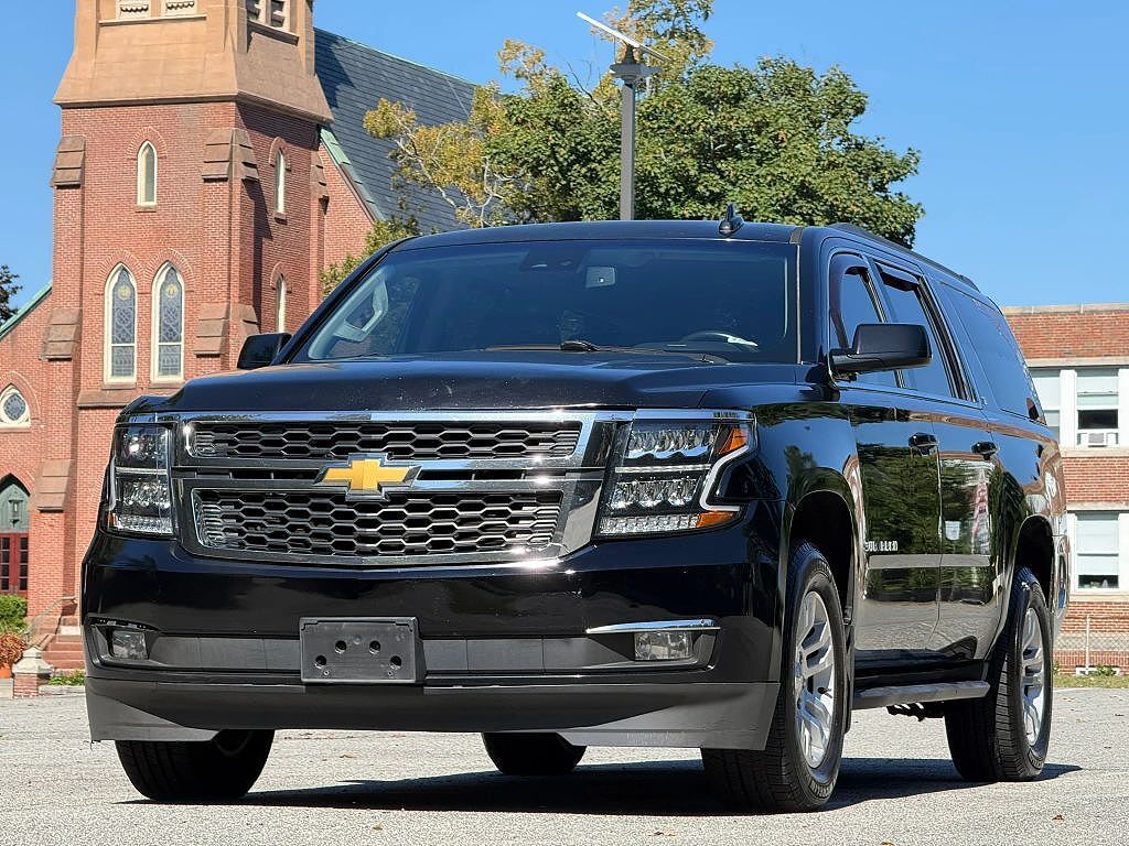 2016 CHEVROLET Suburban