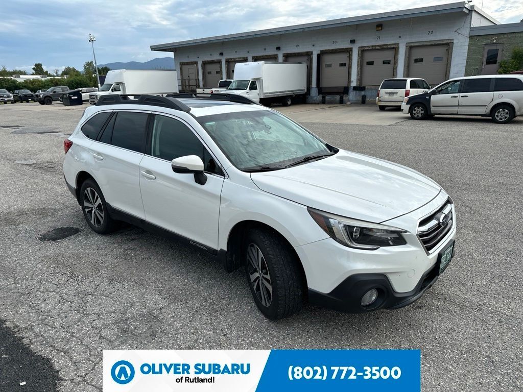 2018 SUBARU Outback