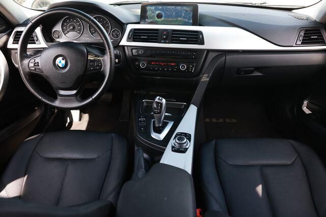 2012 BMW 328i