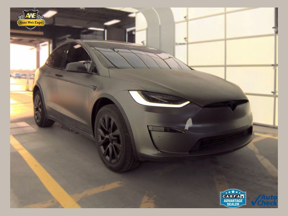 2023 TESLA Model X